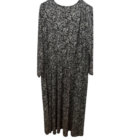 Lane Bryant Surplice-Neck Fit & Flare Jersey Midi Dress Size 26/28 - Picture 3 of 7